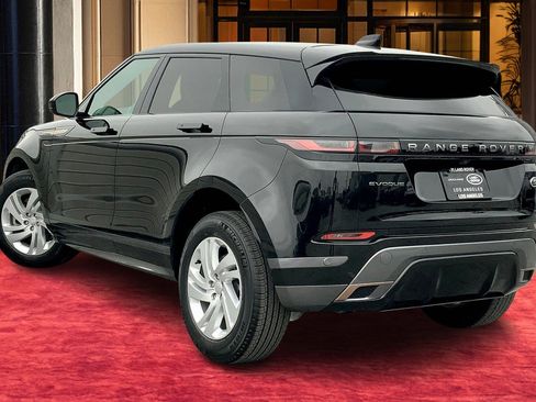 Used 2022 Land Rover Range Rover Evoque R-Dynamic S image 11