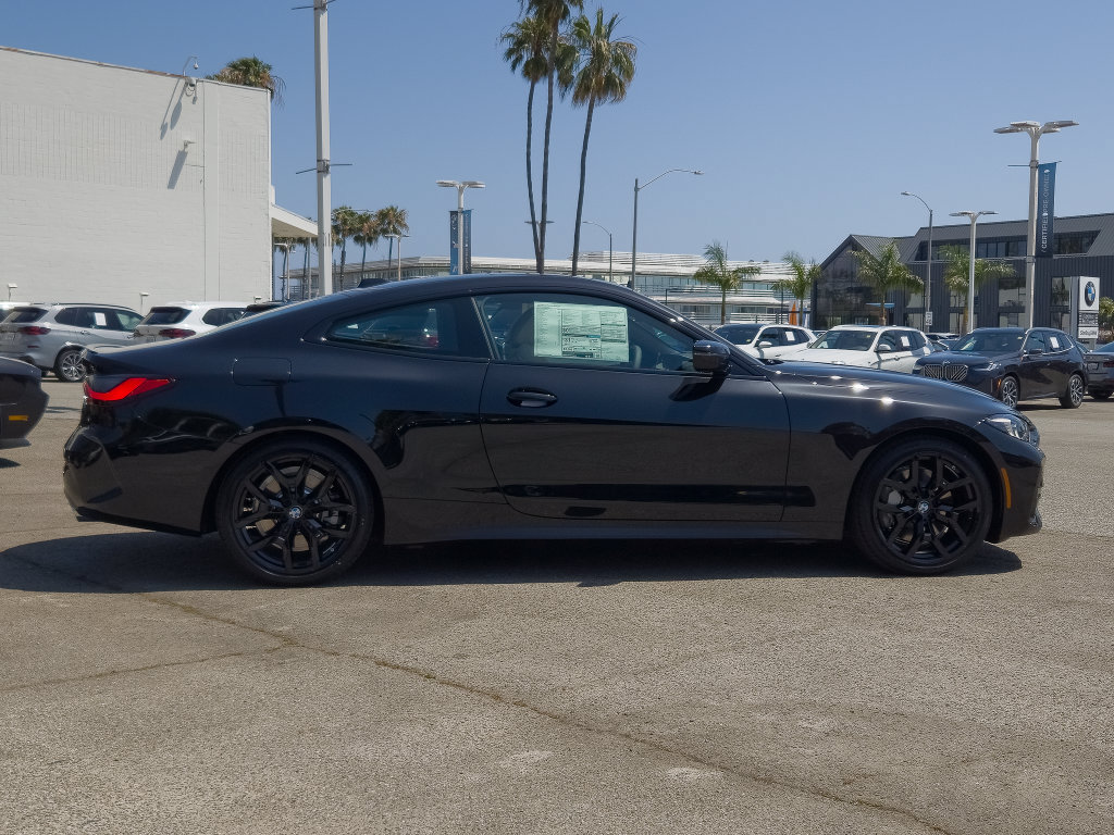 New 2026 BMW 430i Coupe w/ M Sport Package RWD image 4