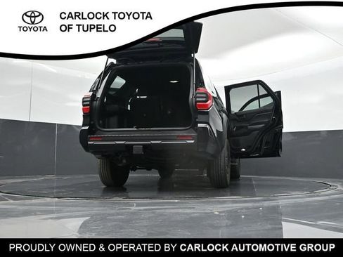 Used 2025 Toyota 4Runner SR5 AWD/4WD image 53