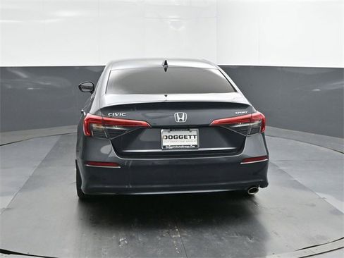 Used 2024 Honda Civic Sport image 8