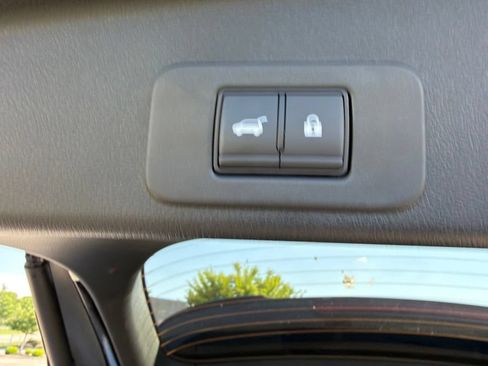 Used 2025 Nissan Murano SL AWD/4WD image 51