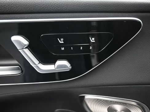 New 2026 Mercedes-Benz GLC 300 image 21