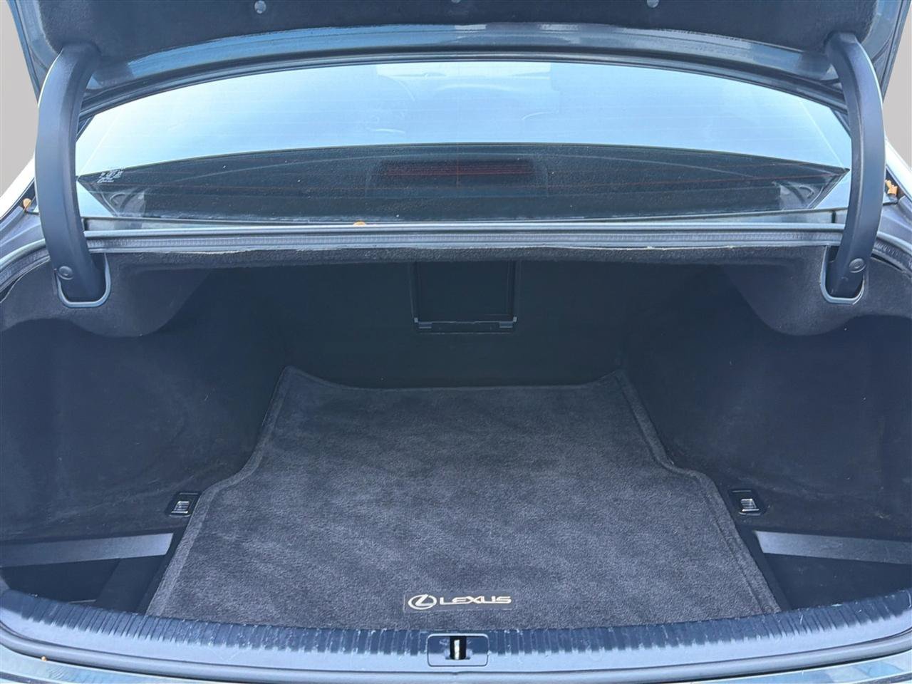 Used 2009 Lexus IS 250 AWD image 28