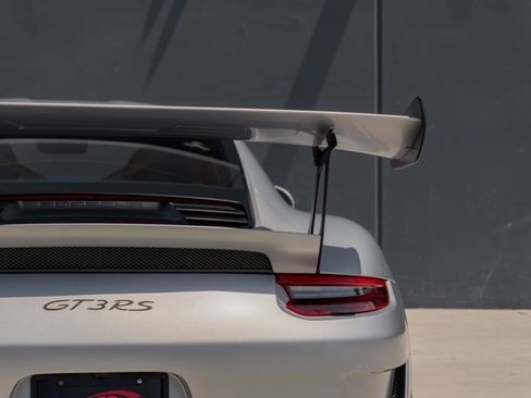 Used 2019 Porsche 911 GT3 RS RWD image 36