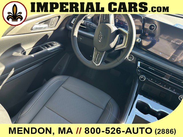 New 2027 Chevrolet Traverse LT w/ Midnight/Sport Edition AWD/4WD image 19