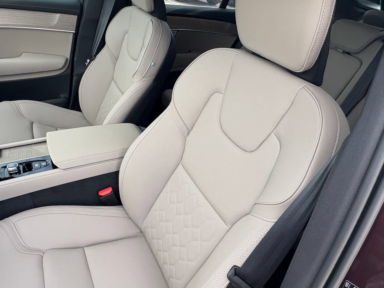 New 2026 Volvo XC90 B6 Plus AWD/4WD image 20