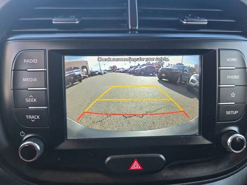 Used 2021 Kia Soul S image 13