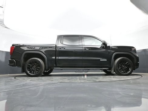 Used 2024 GMC Sierra 1500 Elevation w/ LPO, Elevation Black Package AWD/4WD image 43