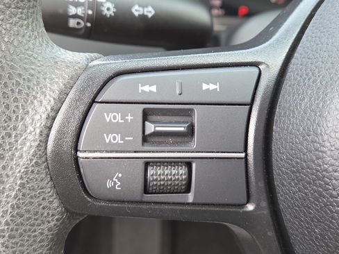 Used 2024 Honda Accord EX image 30