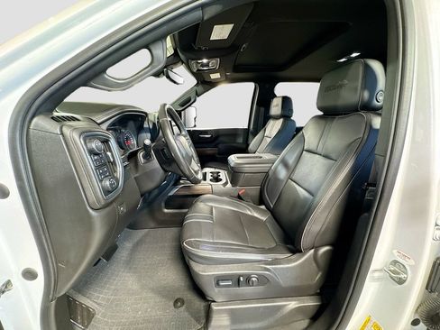 Used 2022 Chevrolet Silverado 3500 High Country w/ Z71 Off-Road Package AWD/4WD image 11