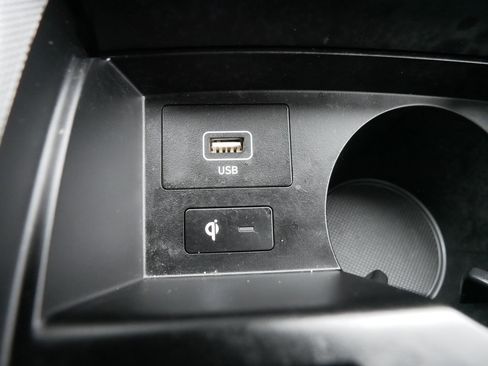 Certified 2023 Hyundai Santa Fe SEL w/ Premium Package image 33