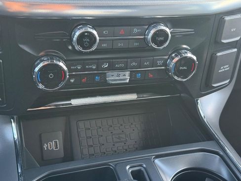 New 2026 Ford F150 Lariat w/ Equipment Group 502A High image 17