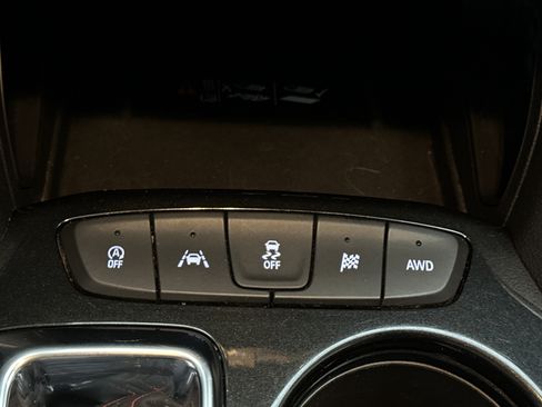 Used 2022 Chevrolet TrailBlazer RS w/ Technology Package AWD/4WD image 34