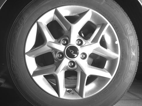 Used 2025 Kia Soul LX w/ LX Technology Package image 14