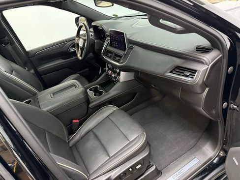 Certified 2023 GMC Yukon SLT w/ SLT Premium Package image 38
