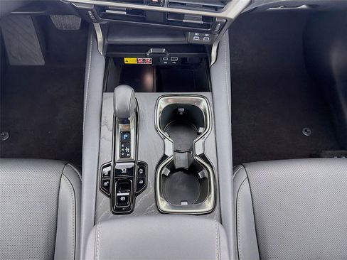 Used 2024 Lexus RX 350 Premium w/ Cold Area Package AWD/4WD image 19