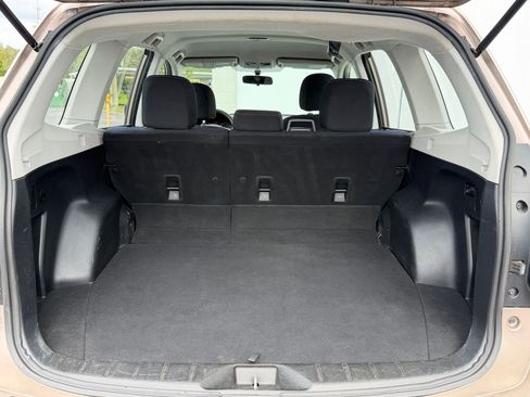 Used 2015 Subaru Forester 2.5i w/ Alloy Wheel Package image 30