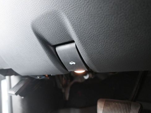 Used 2025 RAM 2500 Big Horn image 39