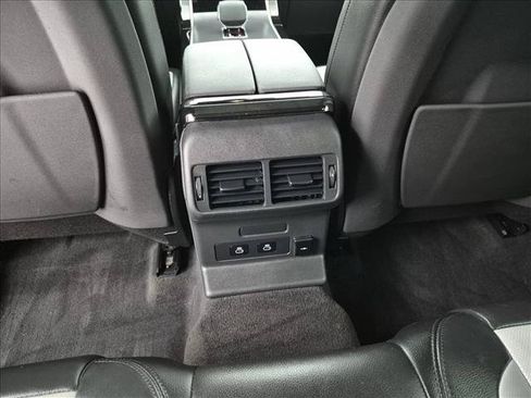 Certified 2026 Land Rover Range Rover Velar S AWD/4WD image 19