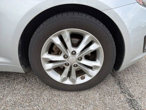 Used 2013 Kia Optima EX w/ Premium Pkg image 9