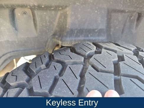 Used 2019 RAM 1500 Laramie image 16