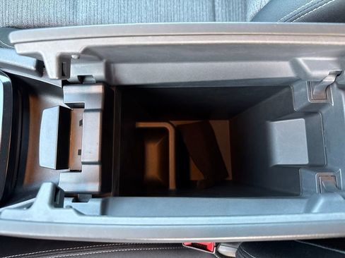 Used 2021 Nissan Rogue SV image 28