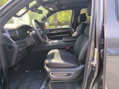 New 2024 Jeep Grand Wagoneer Series II w/ Quick Order Packagew 28T image 19