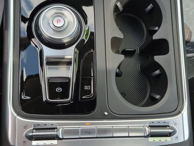 New 2027 Kia Carnival SX w/ Dark Edition Package FWD image 19