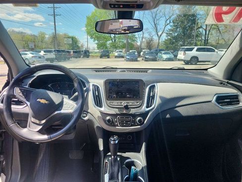 Used 2019 Chevrolet Equinox LT AWD/4WD image 8