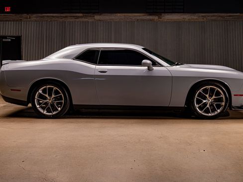 Used 2020 Dodge Challenger GT image 11