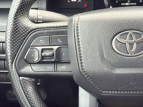 Certified 2025 Toyota Tacoma SR image 21