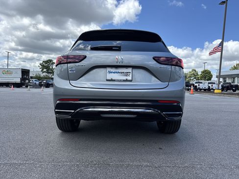 New 2025 Buick Envision Sport Touring image 9