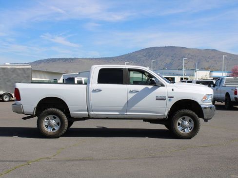 Used 2016 RAM 2500 SLT image 5