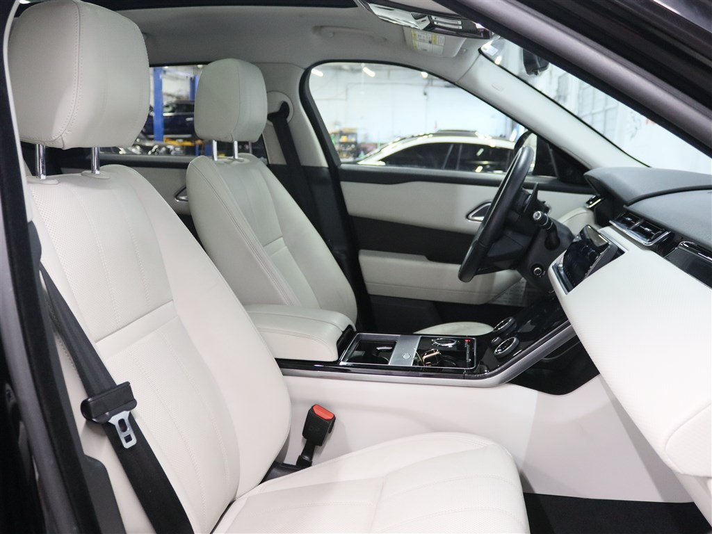 Used 2020 Land Rover Range Rover Velar S AWD/4WD image 17