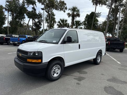 New 2025 Chevrolet Express 2500 w/ Driver Convenience Package image 7