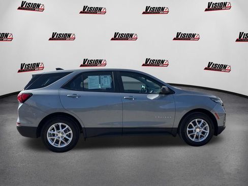 Used 2024 Chevrolet Equinox LS FWD image 22