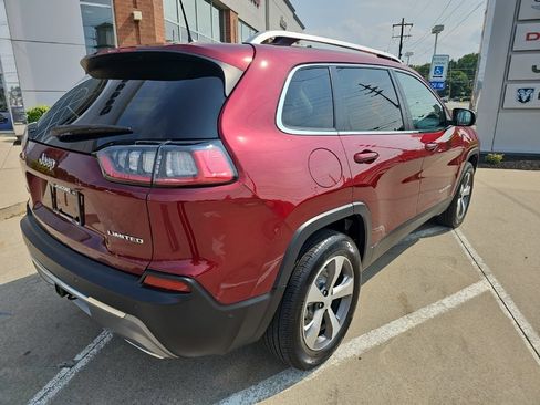 Used 2021 Jeep Cherokee Limited w/ Elite Package AWD/4WD image 15