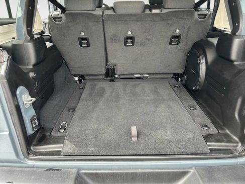 Used 2024 Jeep Wrangler Sport S image 16