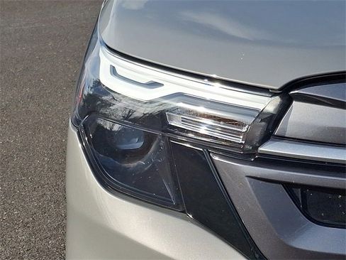 Certified 2025 Subaru Forester Premium image 9