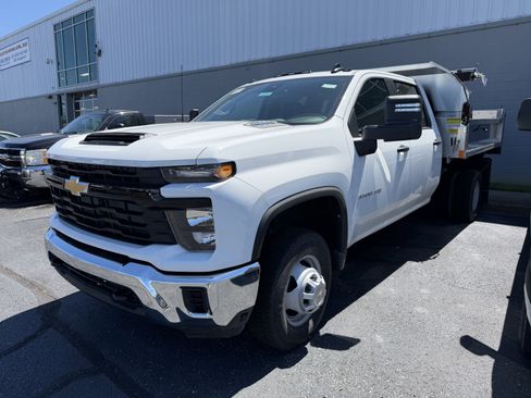 New 2026 Chevrolet Silverado 3500 W/T AWD/4WD image 4