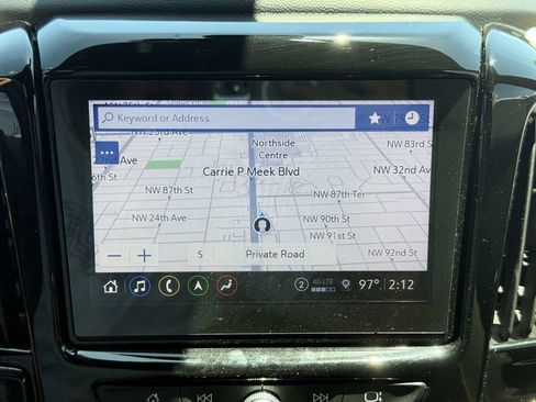 Used 2022 Chevrolet Traverse Premier w/ LPO, Blackout Package image 38