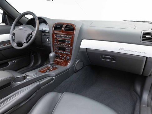 Used 2002 Ford Thunderbird Deluxe image 2
