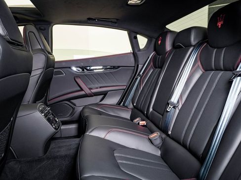 Certified 2024 Maserati Quattroporte Modena Ultima Q4 image 17