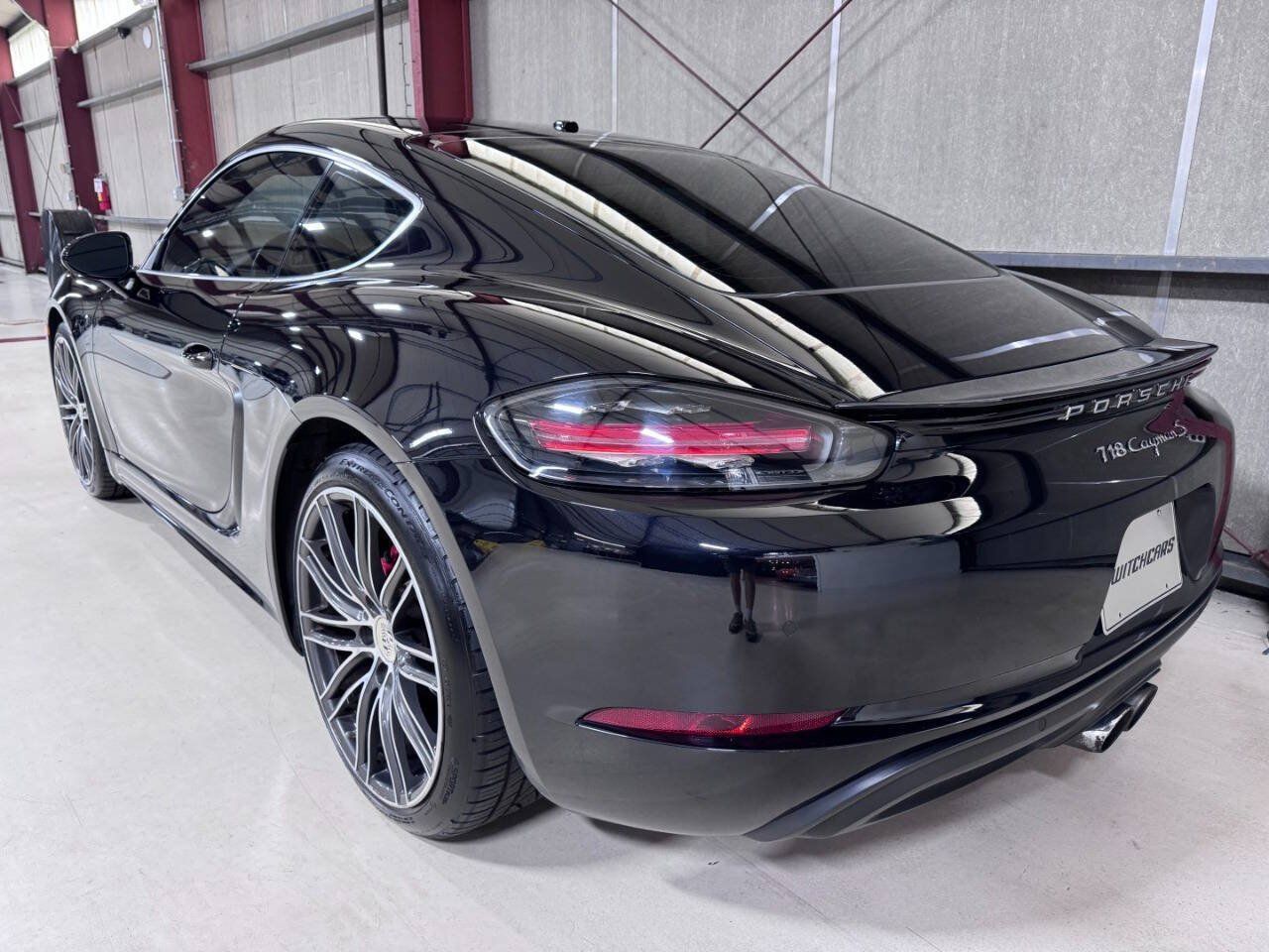 Used 2018 Porsche 718 Cayman S RWD image 9