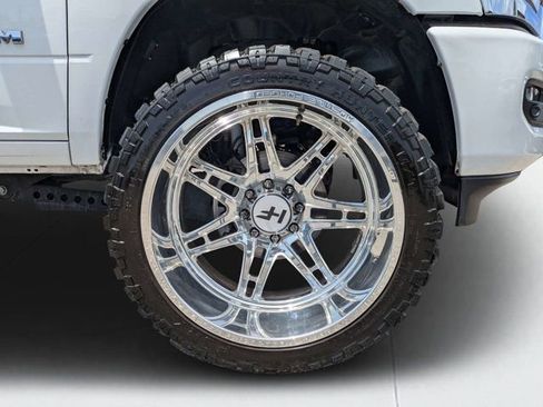 Used 2023 RAM 2500 Laramie AWD/4WD image 9
