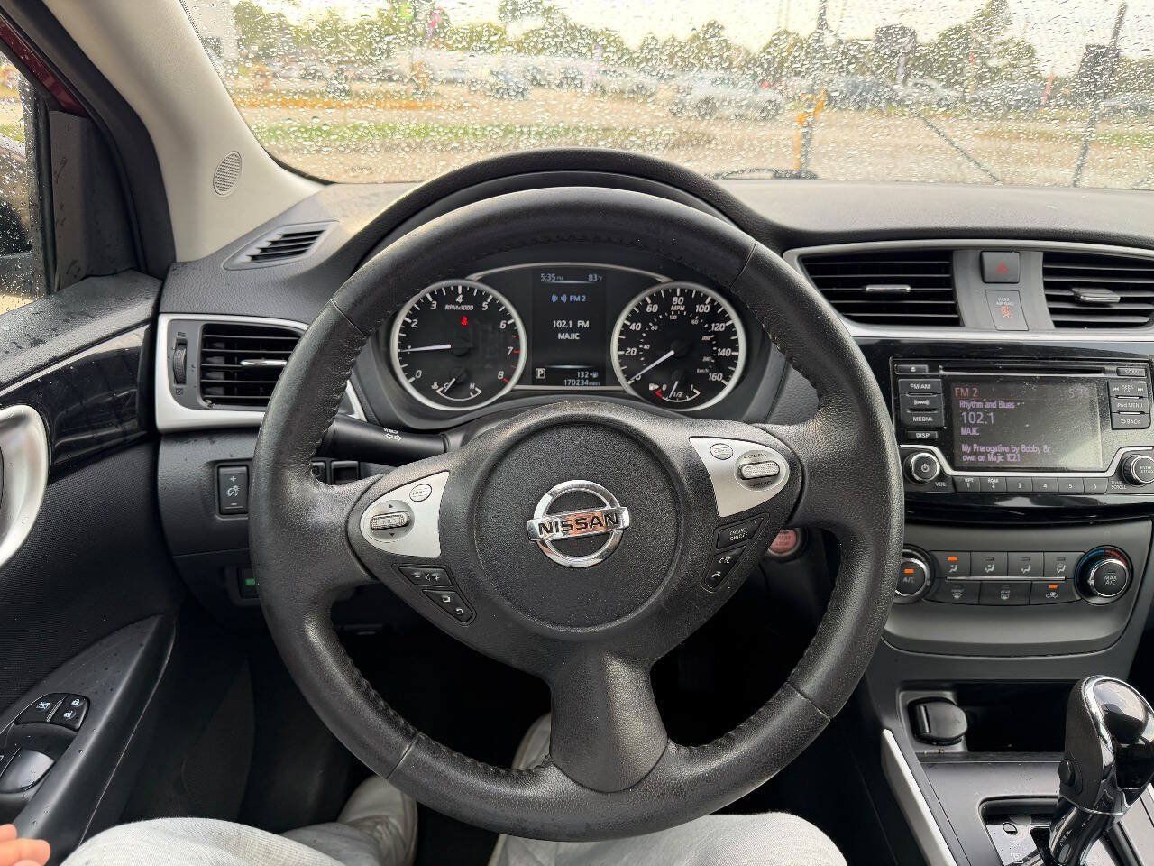 Used 2017 Nissan Sentra SV FWD image 41