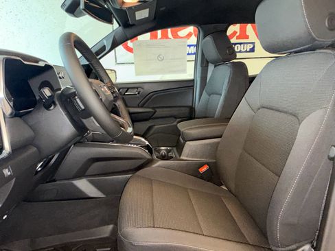 New 2026 GMC Canyon Elevation w/ Convenience Package image 14