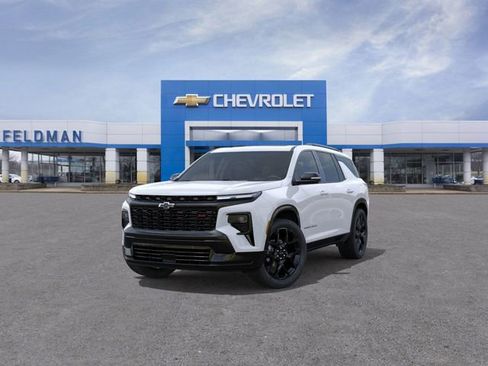New 2026 Chevrolet Traverse RS image 8