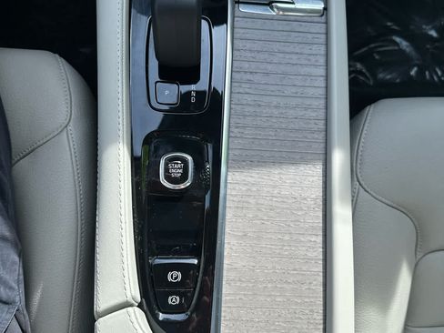 Used 2023 Volvo XC90 B5 Plus w/ Protection Package AWD/4WD image 21