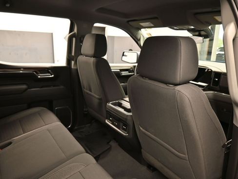 Used 2023 Chevrolet Silverado 1500 LT RWD image 44